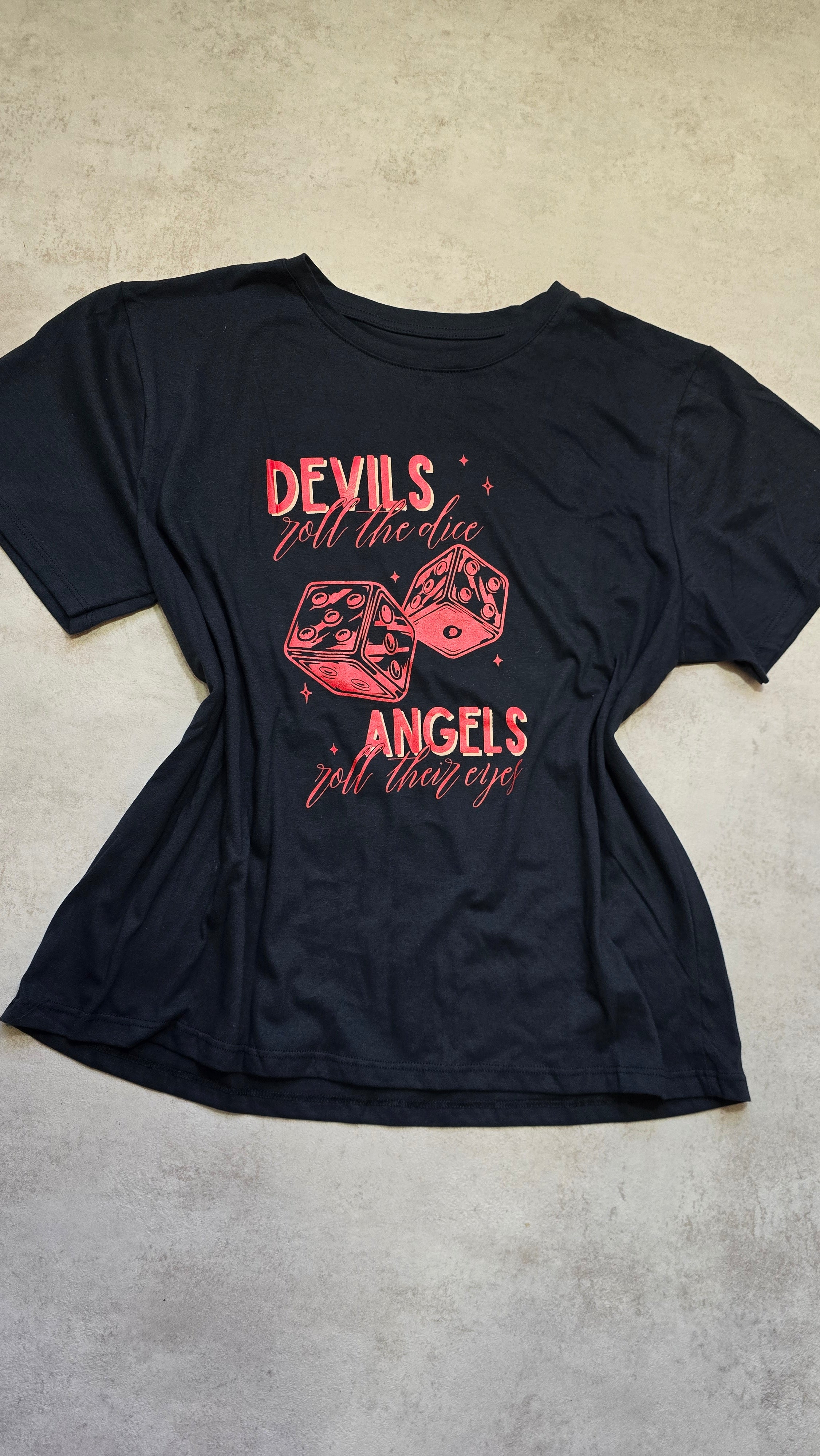 Remera Femenino  Devil´s Dice Negro