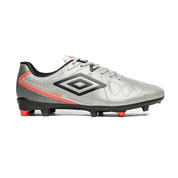 Umbro Futbol Campo Masculino Attak Eternal Plata/Negro/Coral