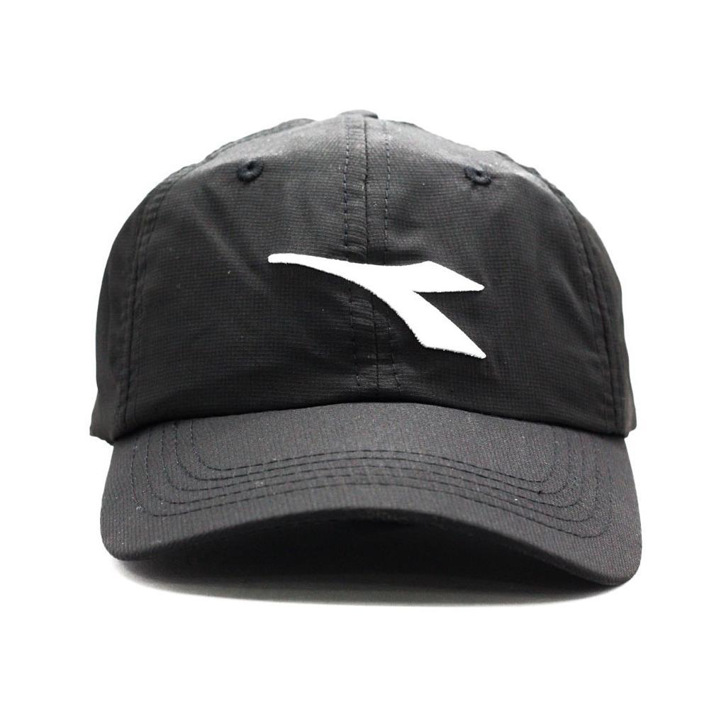 21584A-Black/Logo White-Diadora Gorros Sportstyle 21584A Black/Logo White