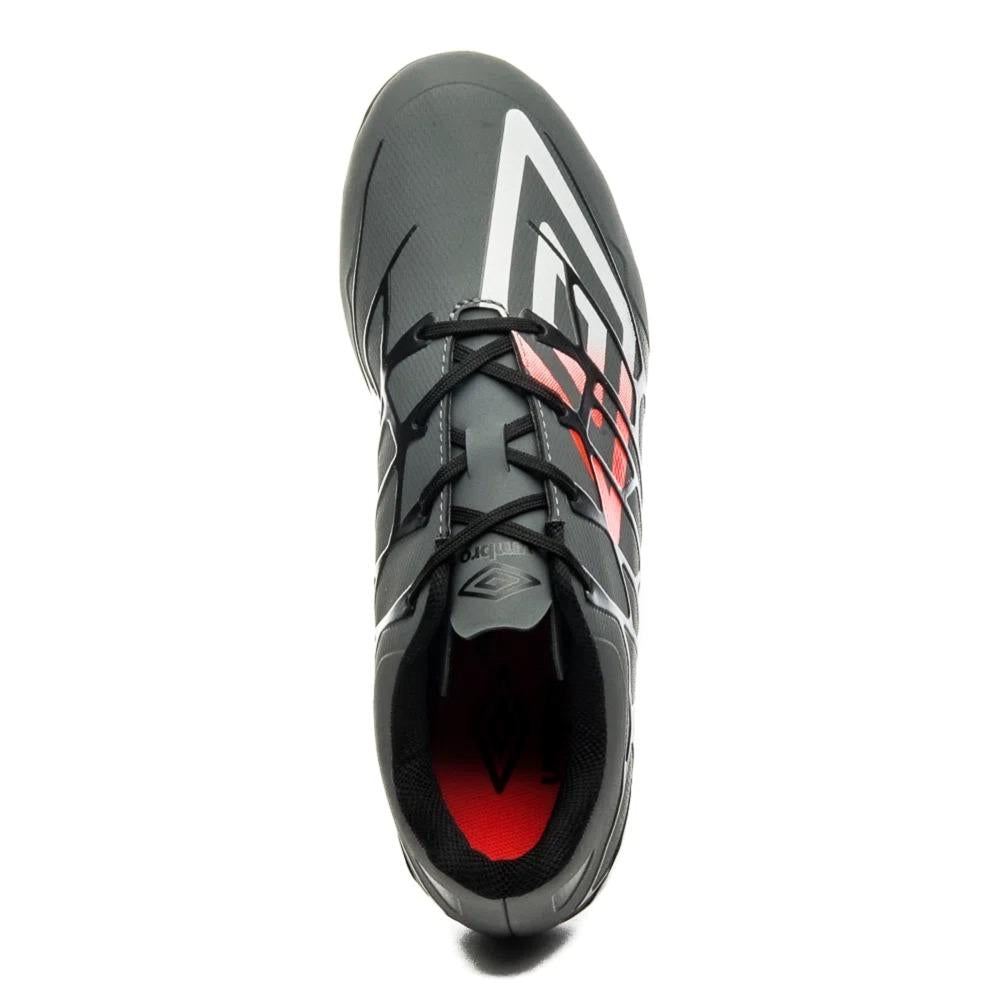 Umbro Futbol Campo Masculino Velocita Alchemist Club Negro/Grafito/Coral