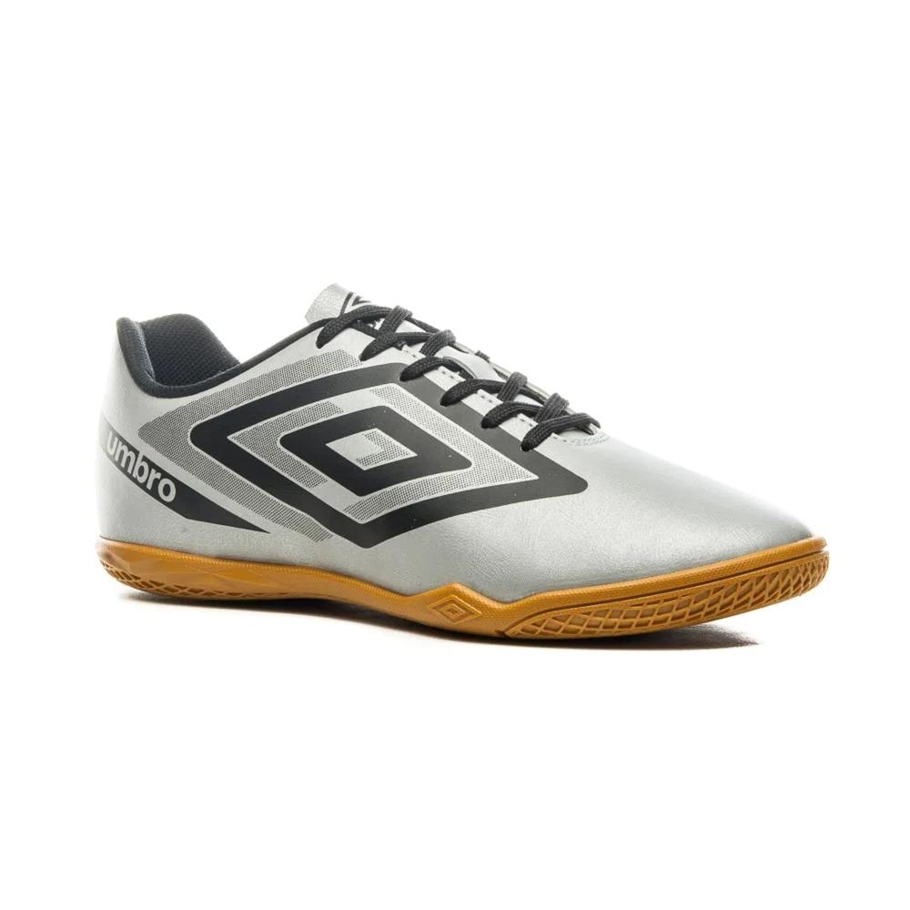 Umbro Futbol Indoor Masculino Beat Plata/Negro