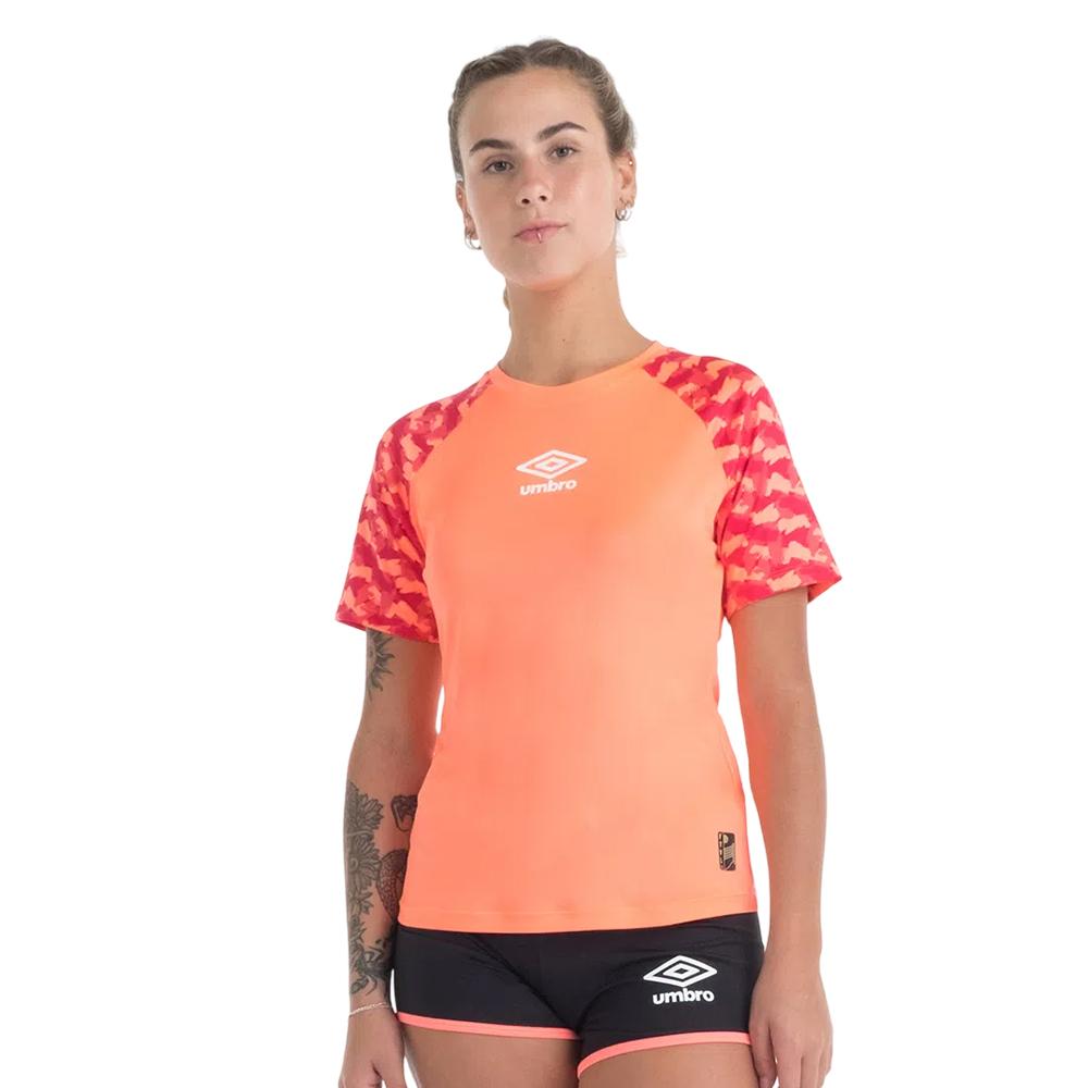 Umbro Camisetas Femenino Futevolei T-Shirt Graphic Camuflage Coral