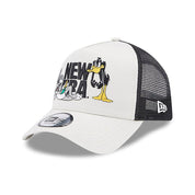 60364248 New Era Gorros Entretenimiento 9Forty Snapback 940 Looney Tunes Bugs Bunny A-Frame Trucker Light Beige