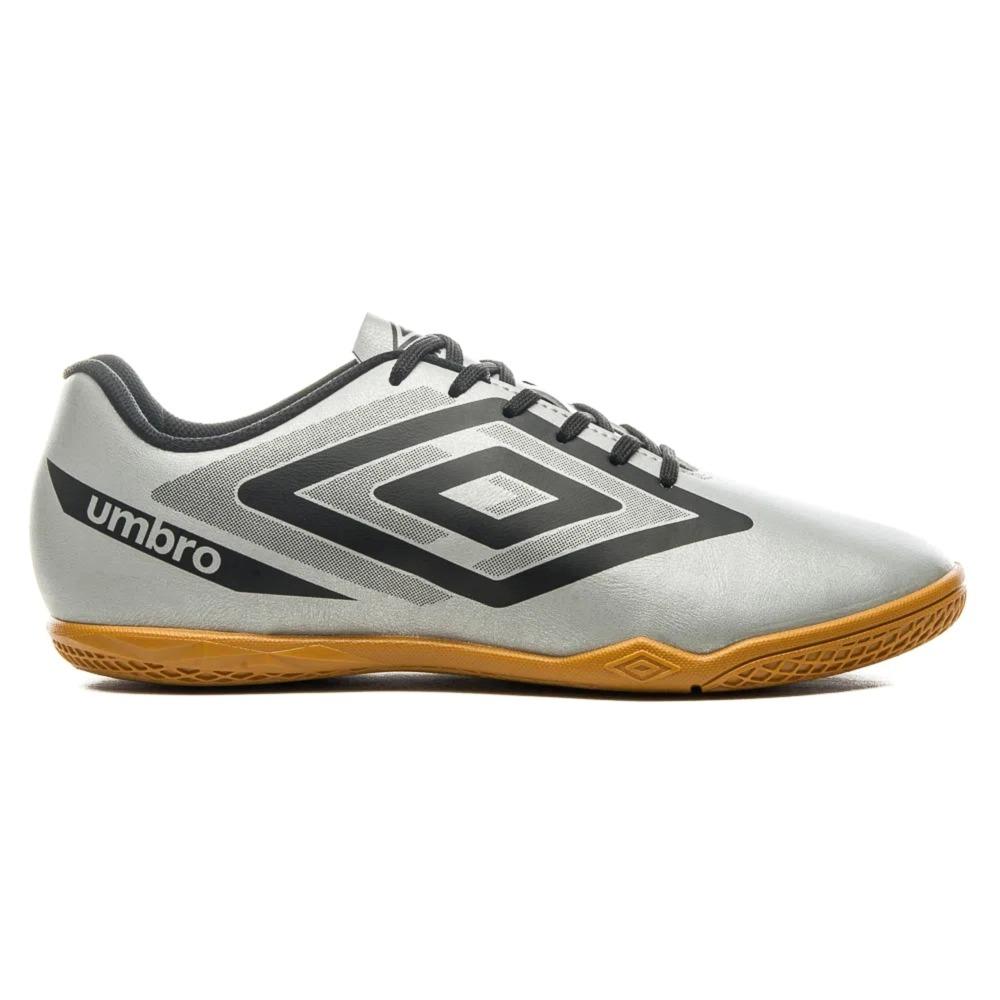 Umbro Futbol Indoor Masculino Beat Plata/Negro