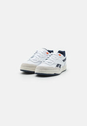 Champion Masculino Reebok BB 4000 II Blanco