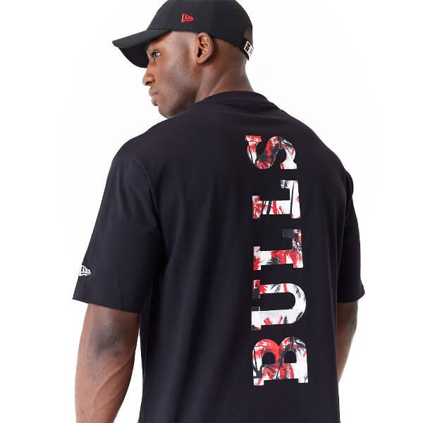 new-era-nba-chicago-bulls-large-infill-oversized-t-shirt-black-60502658-2.jpg